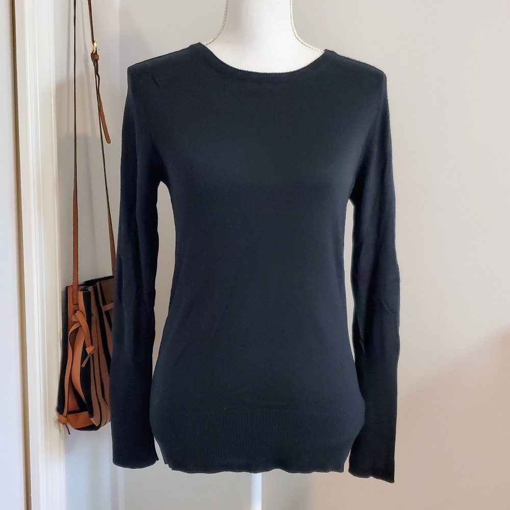 Mossimo Supply Co. Crewneck Knit Sweater - Black - Medium